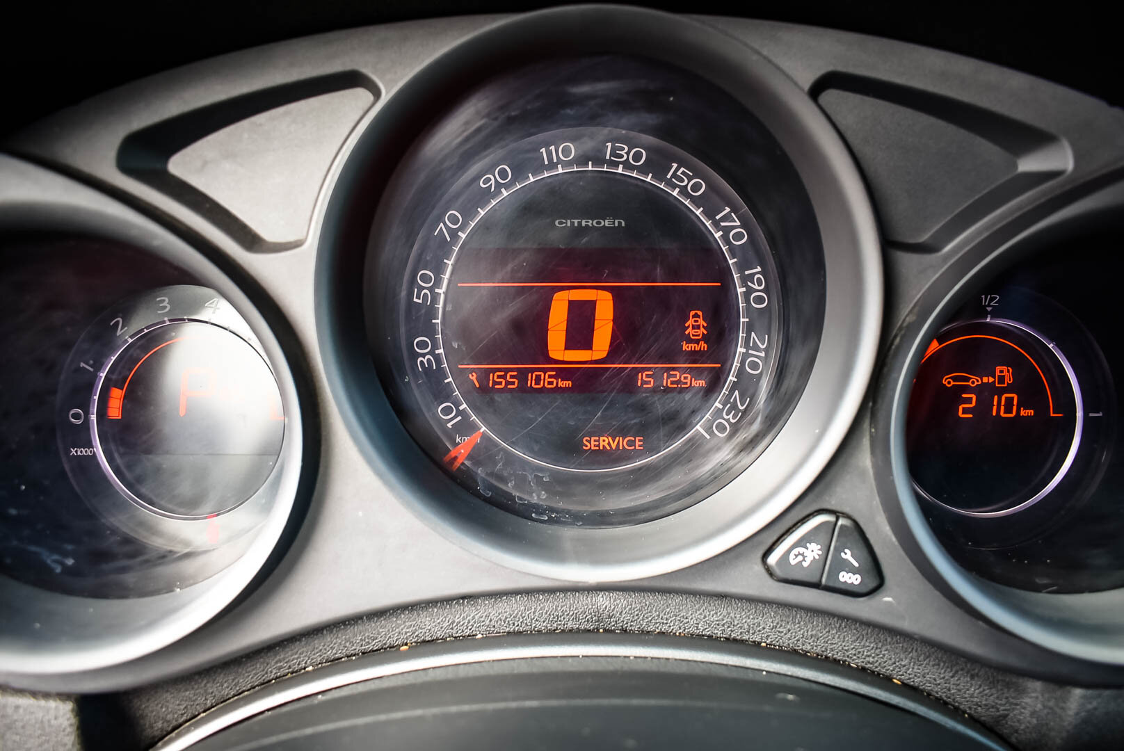 Citroen C4, II 1.6 AT (120 л.с.) 2011