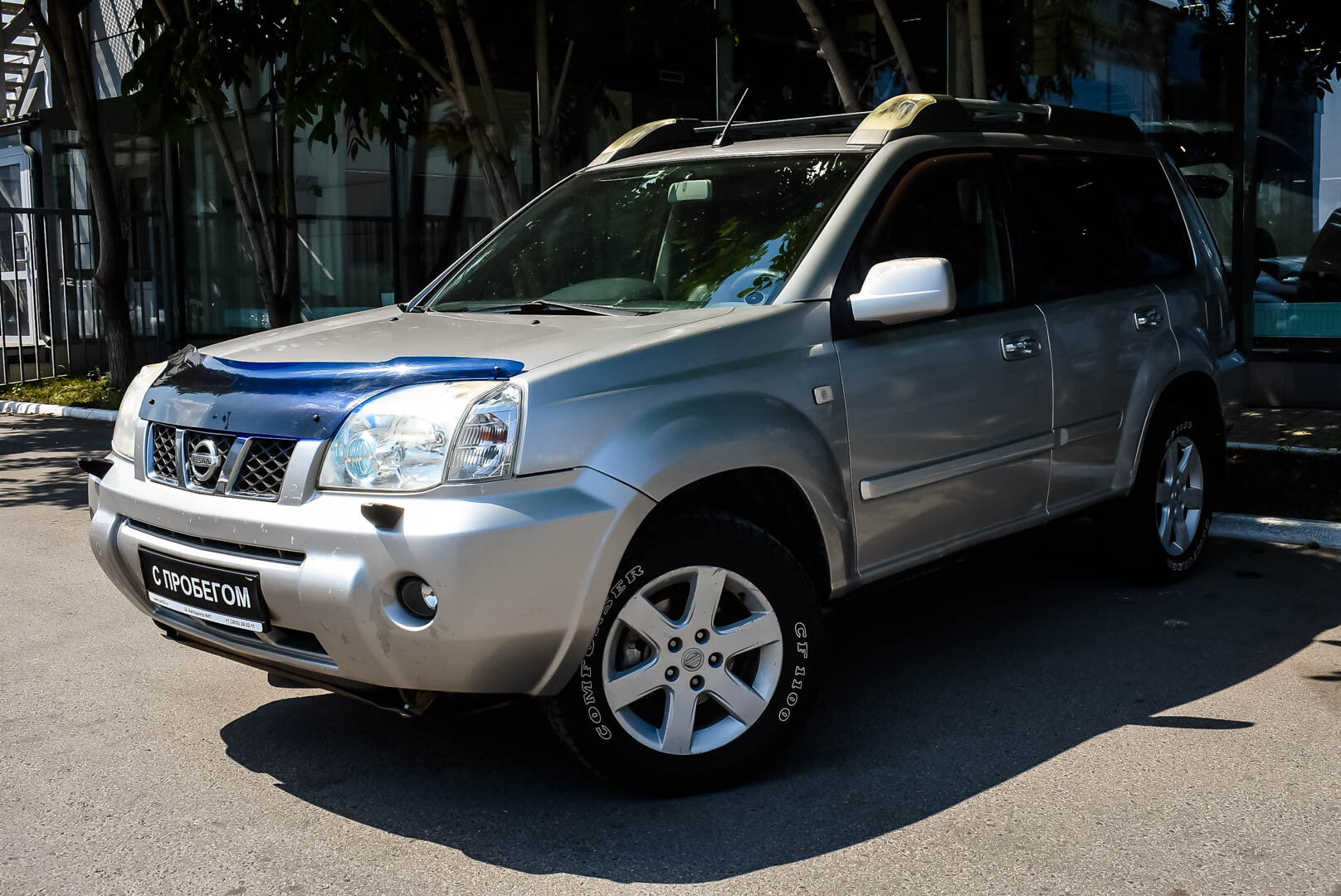 Nissan X-Trail, I Рестайлинг 2.5 MT (165 л.с.) 4WD 2006