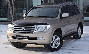 Toyota Land Cruiser, 200 Series 4.5d AT (235 л.с.) 4WD