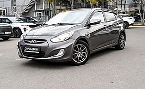 Hyundai Solaris, I 1.6 AT (123 л.с.)