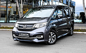 Honda Stepwgn, V Spada 1.5 CVT (150 л.с.) 4WD
