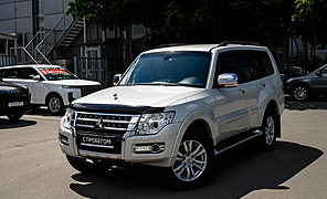 Mitsubishi Pajero, IV Рестайлинг 2 3.8 AT (243 л.с.) 4WD