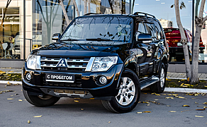 Mitsubishi Pajero, IV Рестайлинг 1 3.0 AT (178 л.с.) 4WD