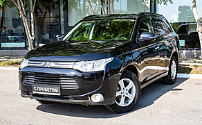 Mitsubishi Outlander, II Рестайлинг 2.4 CVT (170 л.с.) 4WD