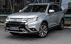 Mitsubishi Outlander, III Рестайлинг 3 2.0 CVT (146 л.с.)