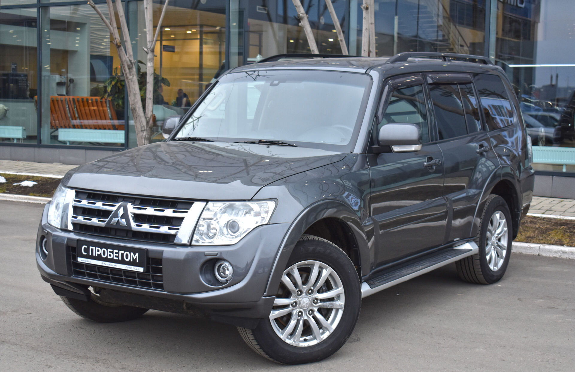 Mitsubishi Pajero, IV Рестайлинг 1 3.2d AT (200 л.с.) 4WD 2013
