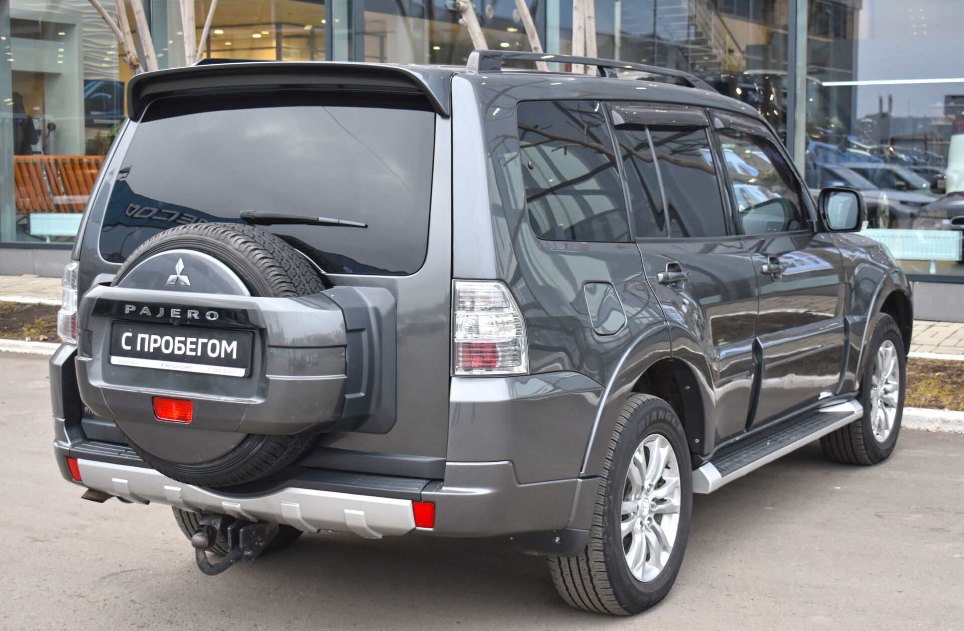 Mitsubishi Pajero, IV Рестайлинг 1 3.2d AT (200 л.с.) 4WD 2013