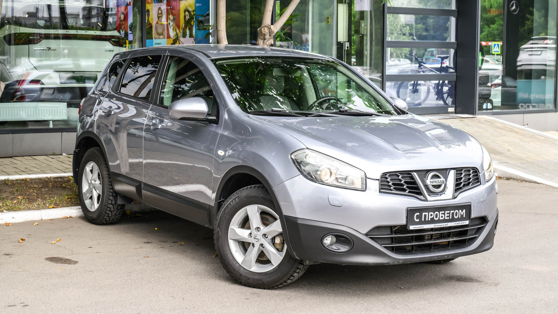 Nissan Qashqai, I Рестайлинг 1.6 CVT (117 л.с.) 2012