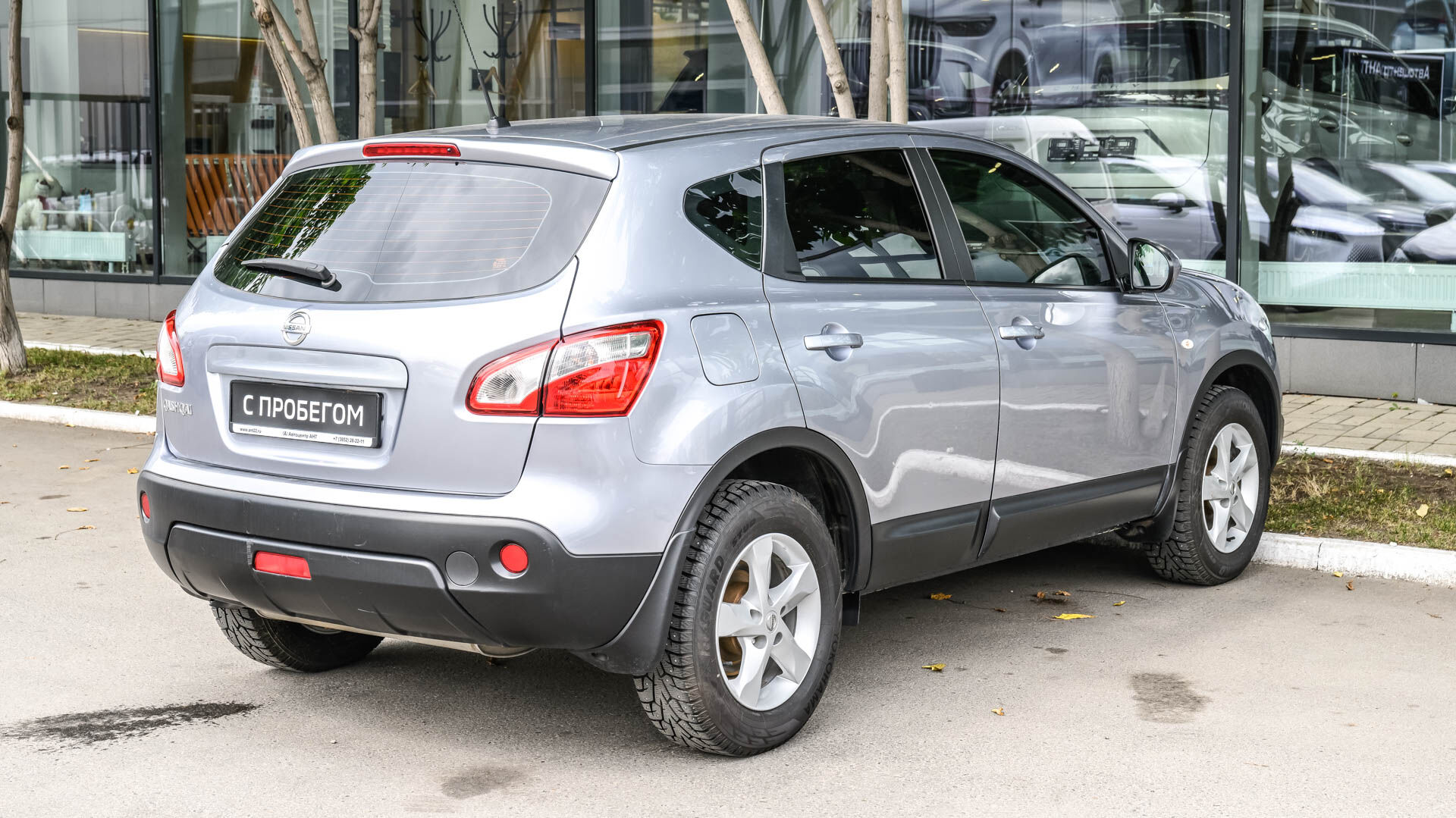 Nissan Qashqai, I Рестайлинг 1.6 CVT (117 л.с.) 2012