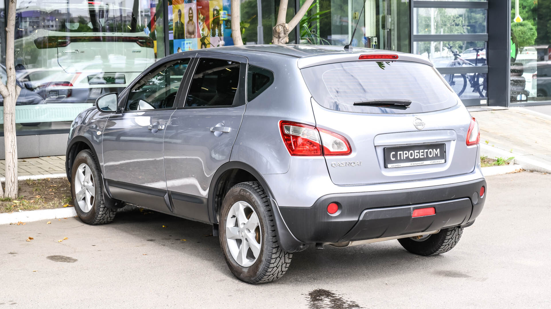 Nissan Qashqai, I Рестайлинг 1.6 CVT (117 л.с.) 2012