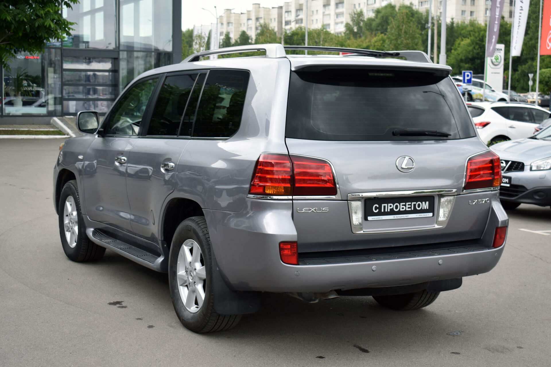 Lexus LX, III 570 5.7 AT (383 л.с.) 4WD 2008
