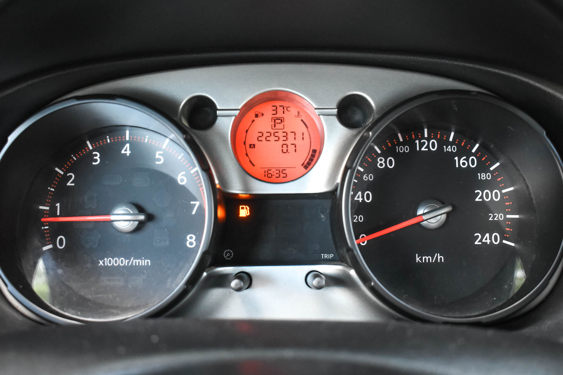 Nissan Qashqai, I 2.0 CVT (141 л.с.) 4WD 2008