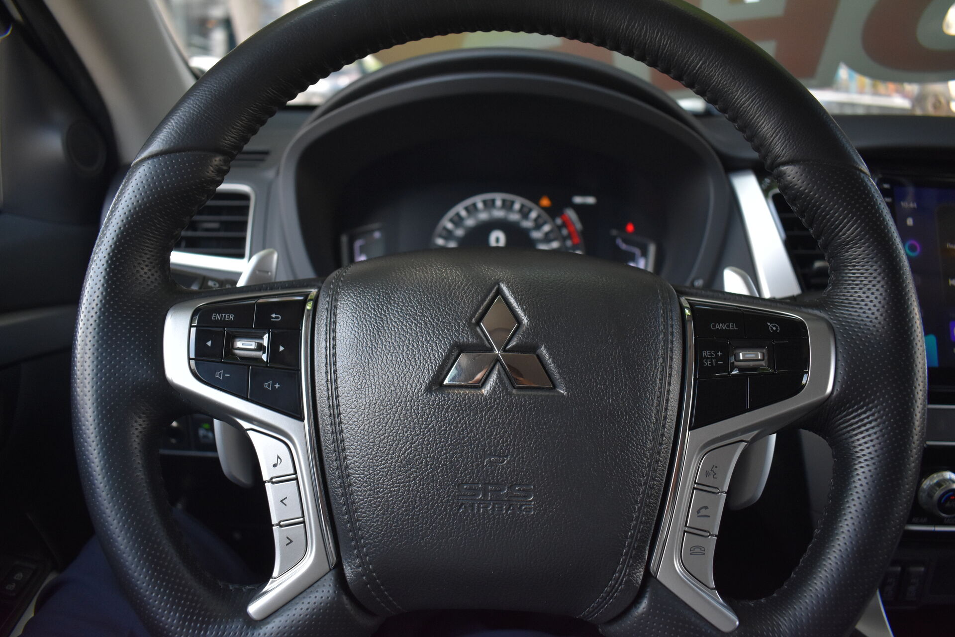 Mitsubishi Pajero Sport, III Рестайлинг 2.4d AT (181 л.с.) 4WD 2021