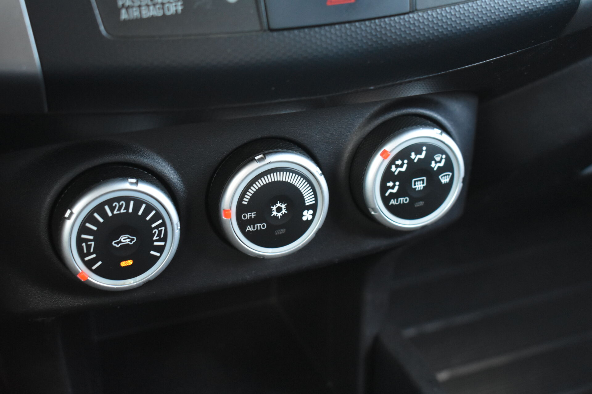 Mitsubishi Outlander, II 3.0 AT (220 л.с.) 4WD 2007