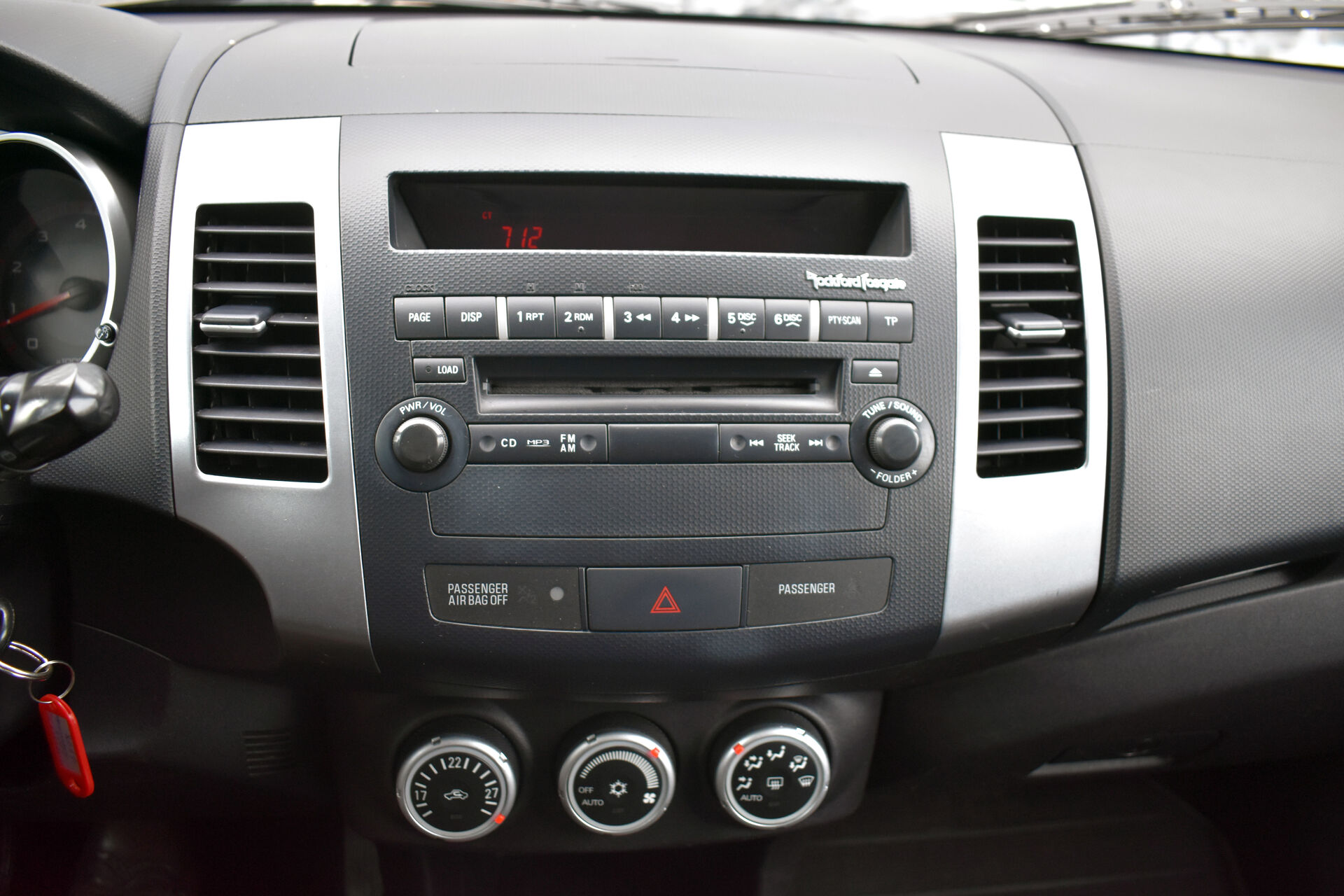 Mitsubishi Outlander, II 3.0 AT (220 л.с.) 4WD 2007