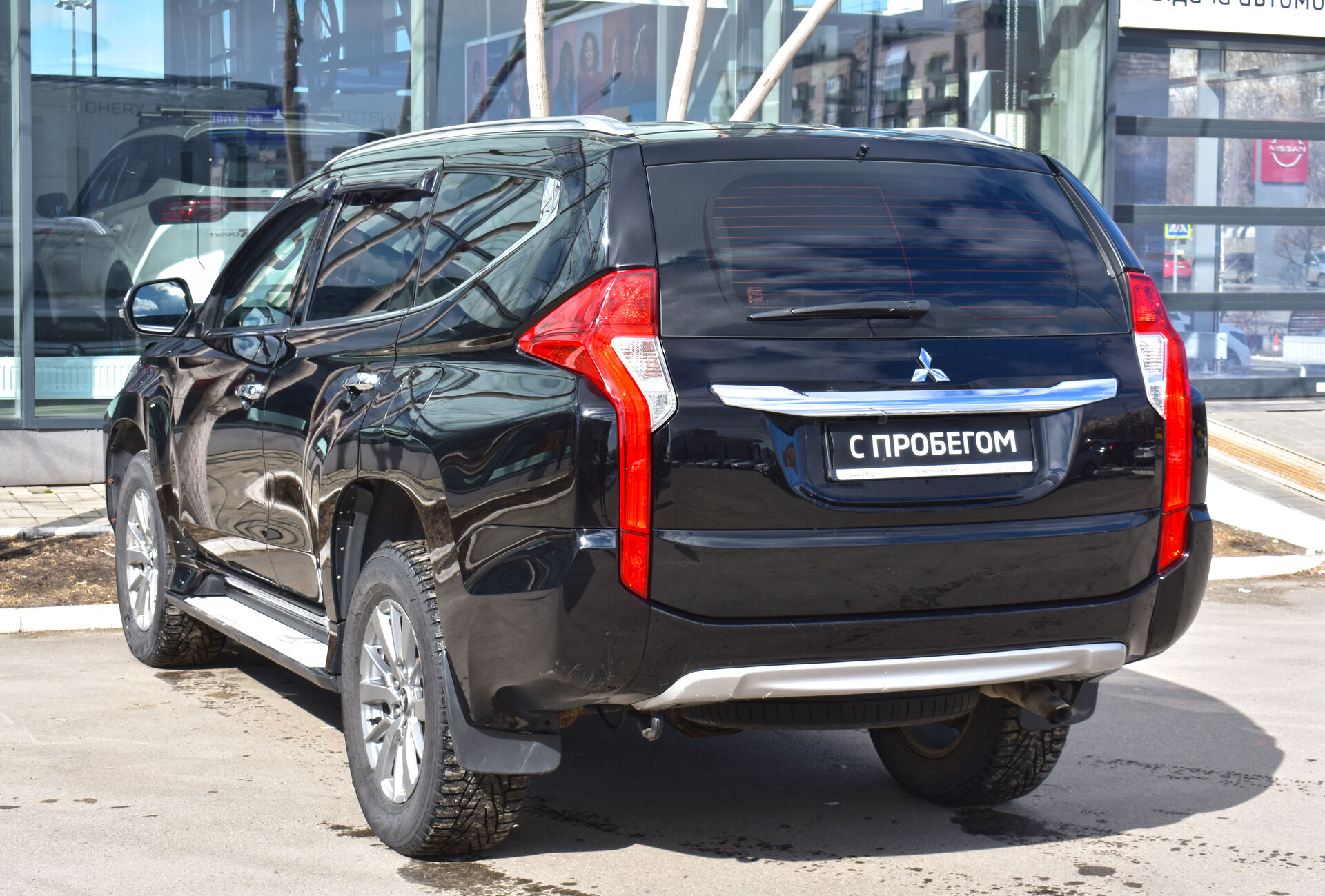 Mitsubishi Pajero Sport, III 2.4d AT (181 л.с.) 4WD 2017