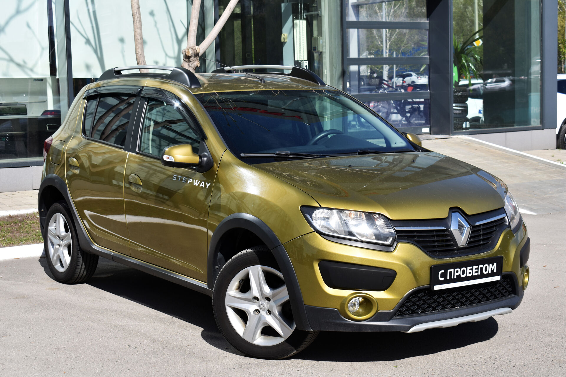 Renault Sandero, II Stepway 1.6 AT (102 л.с.) 2017
