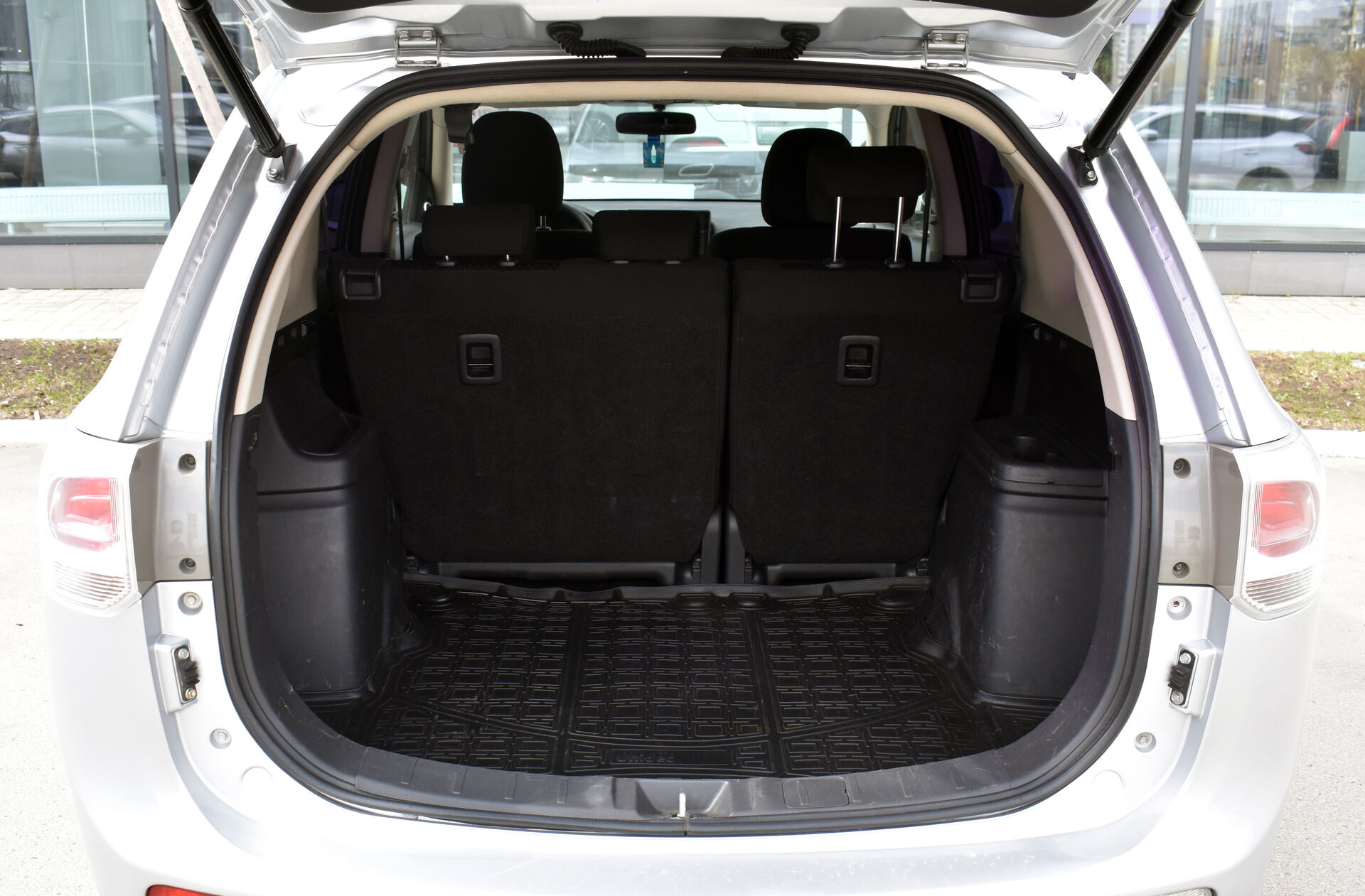 Mitsubishi Outlander, III 2.0 CVT (146 л.с.) 2013