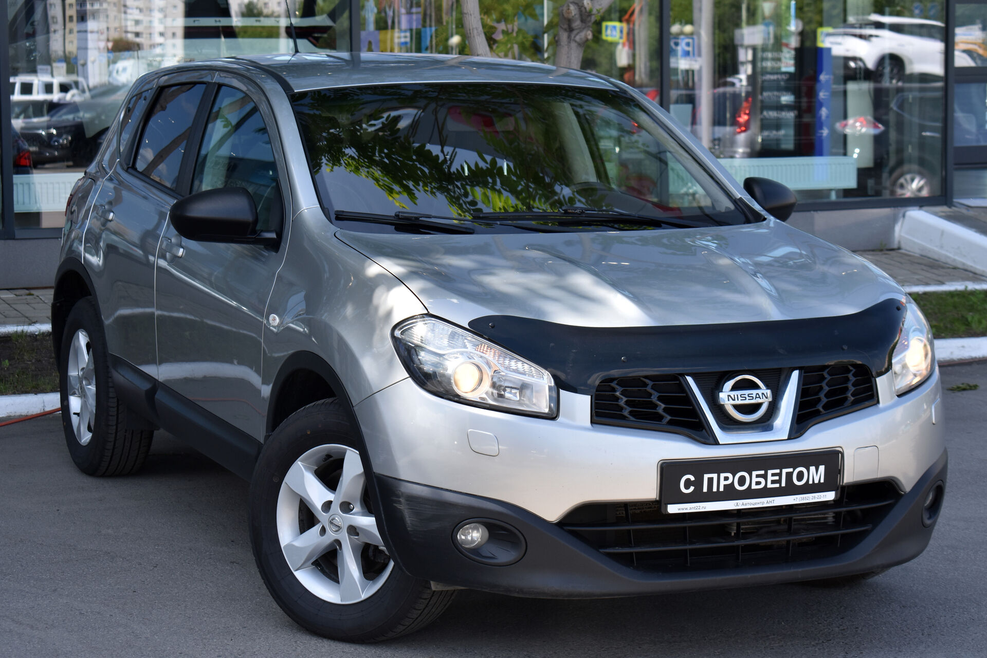 Nissan Qashqai, I Рестайлинг 1.6 CVT (117 л.с.) 2012