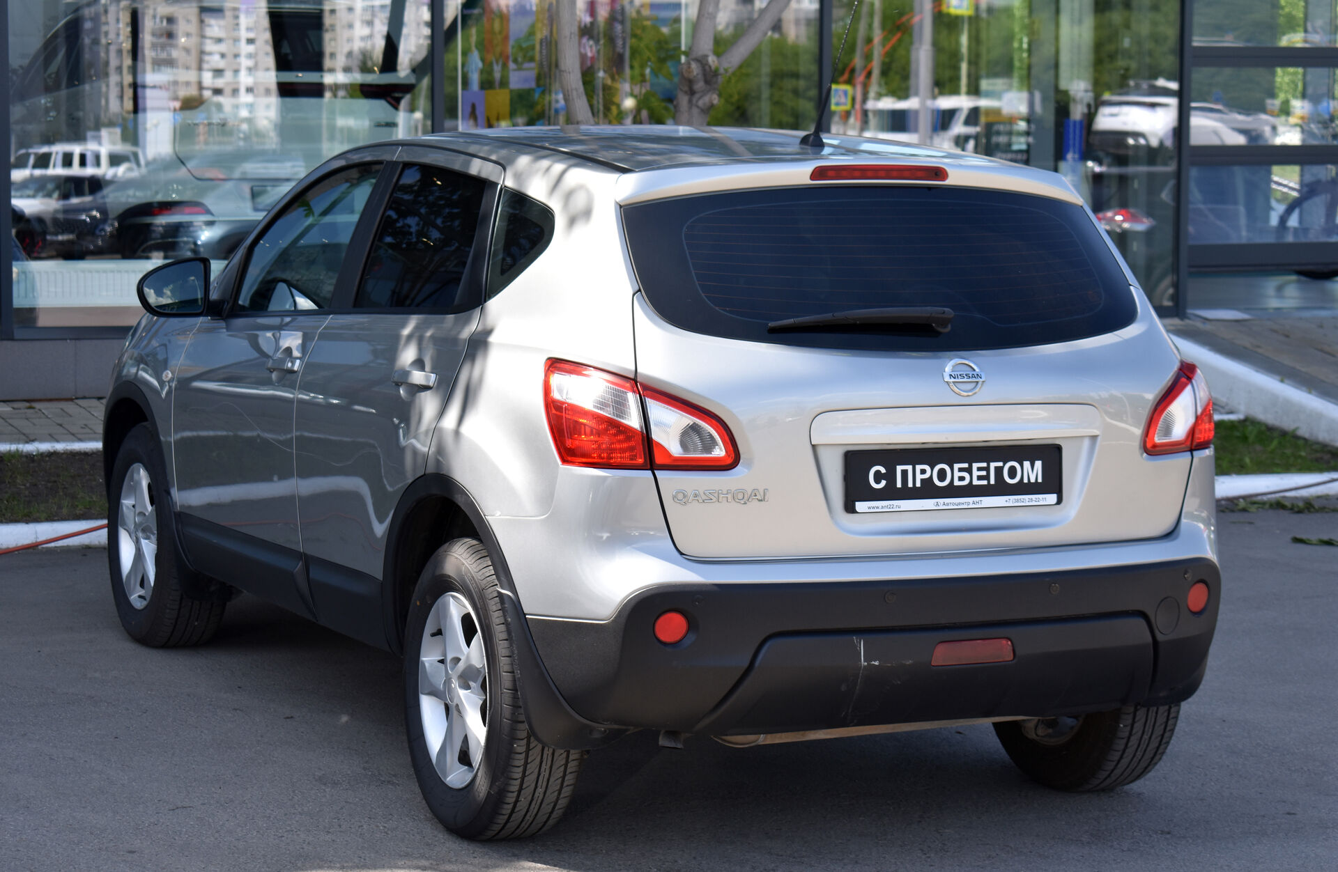Nissan Qashqai, I Рестайлинг 1.6 CVT (117 л.с.) 2012