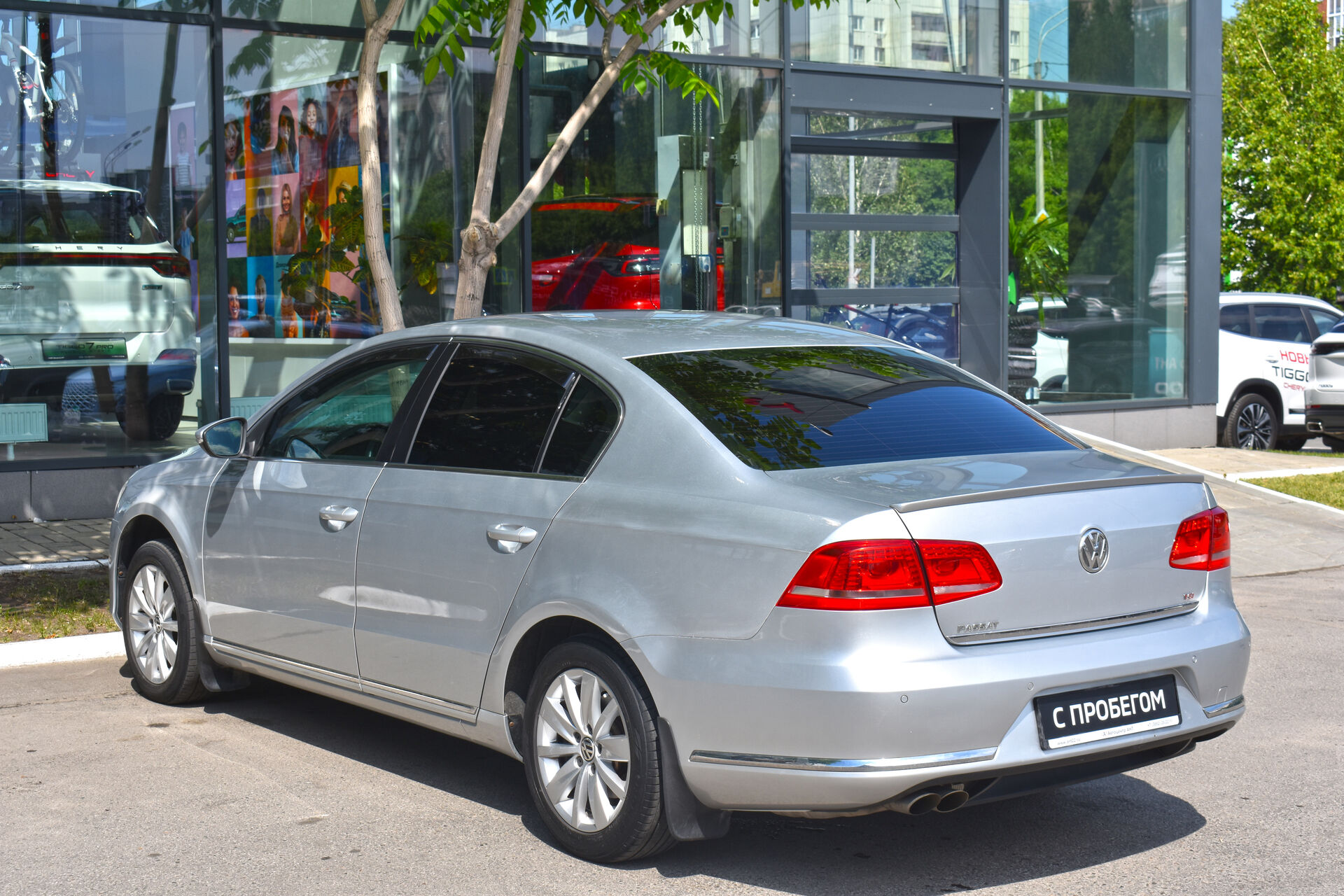 Volkswagen Passat, B7 1.8 AMT (152 л.с.) 2011