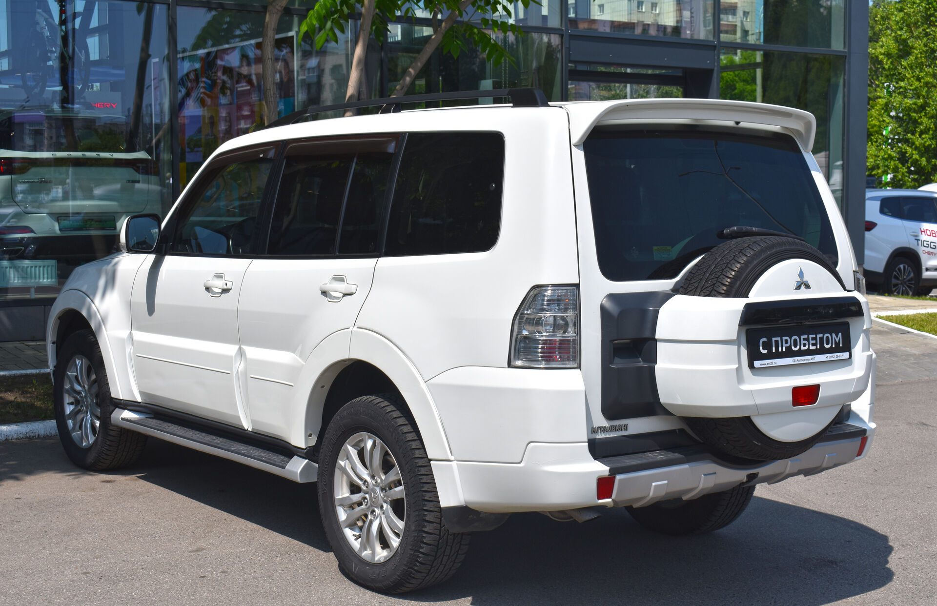 Mitsubishi Pajero, IV Рестайлинг 1 3.0 AT (178 л.с.) 4WD 2013