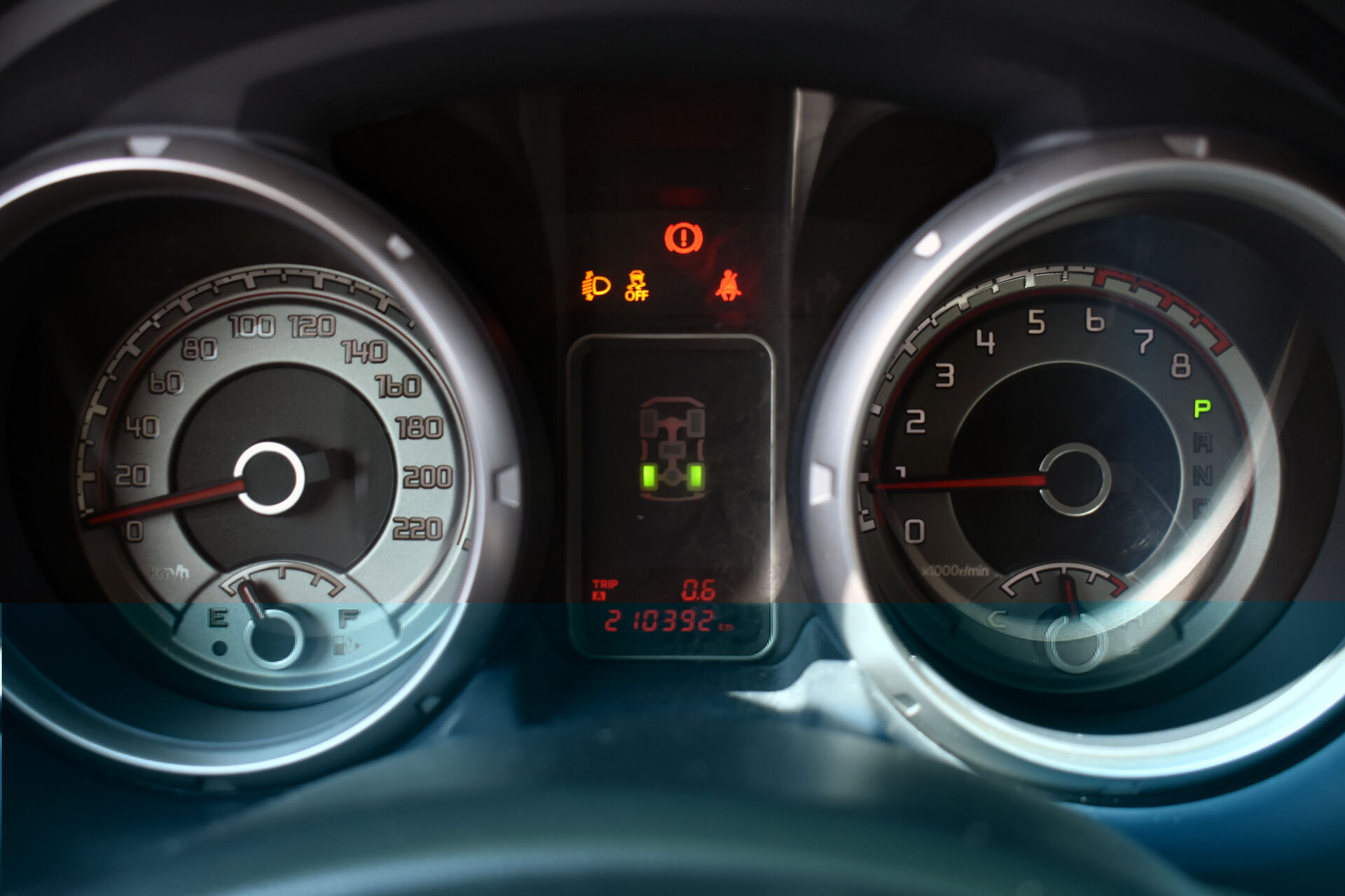 Mitsubishi Pajero, IV Рестайлинг 1 3.0 AT (178 л.с.) 4WD 2013