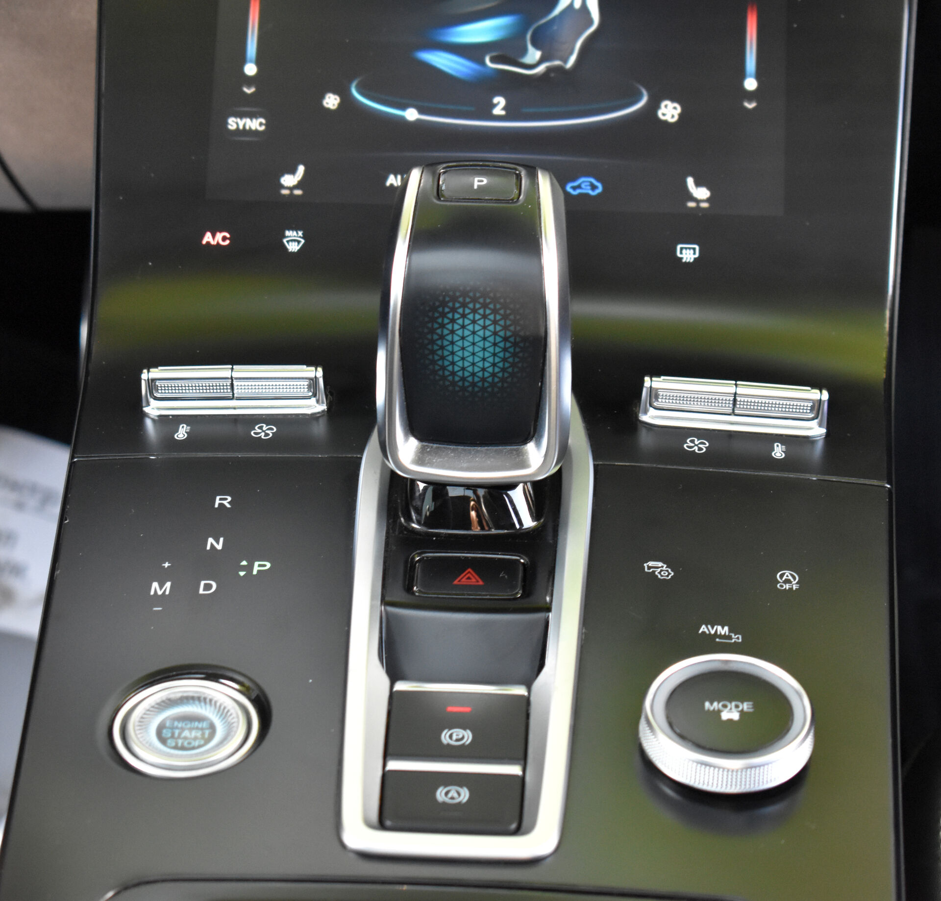 Chery Tiggo 8 Pro Max, I 2.0 AMT (197 л.с.) 4WD 2022