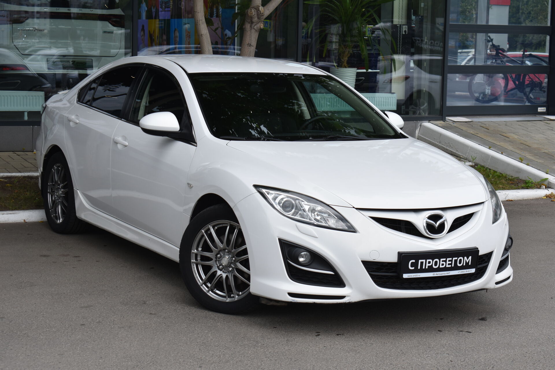 Mazda 6, II (GH) Рестайлинг 2.0 AT (147 л.с.) 2010