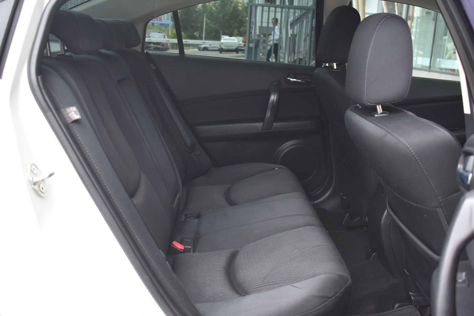 Mazda 6, II (GH) Рестайлинг 2.0 AT (147 л.с.) 2010