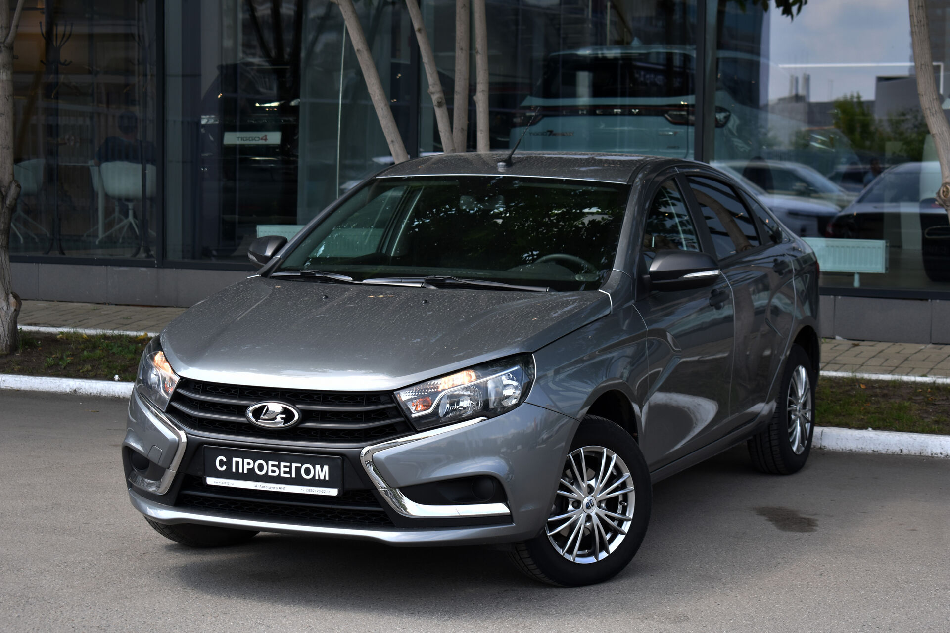 Lada (ВАЗ) Vesta, I 1.6 MT (106 л.с.) 2017