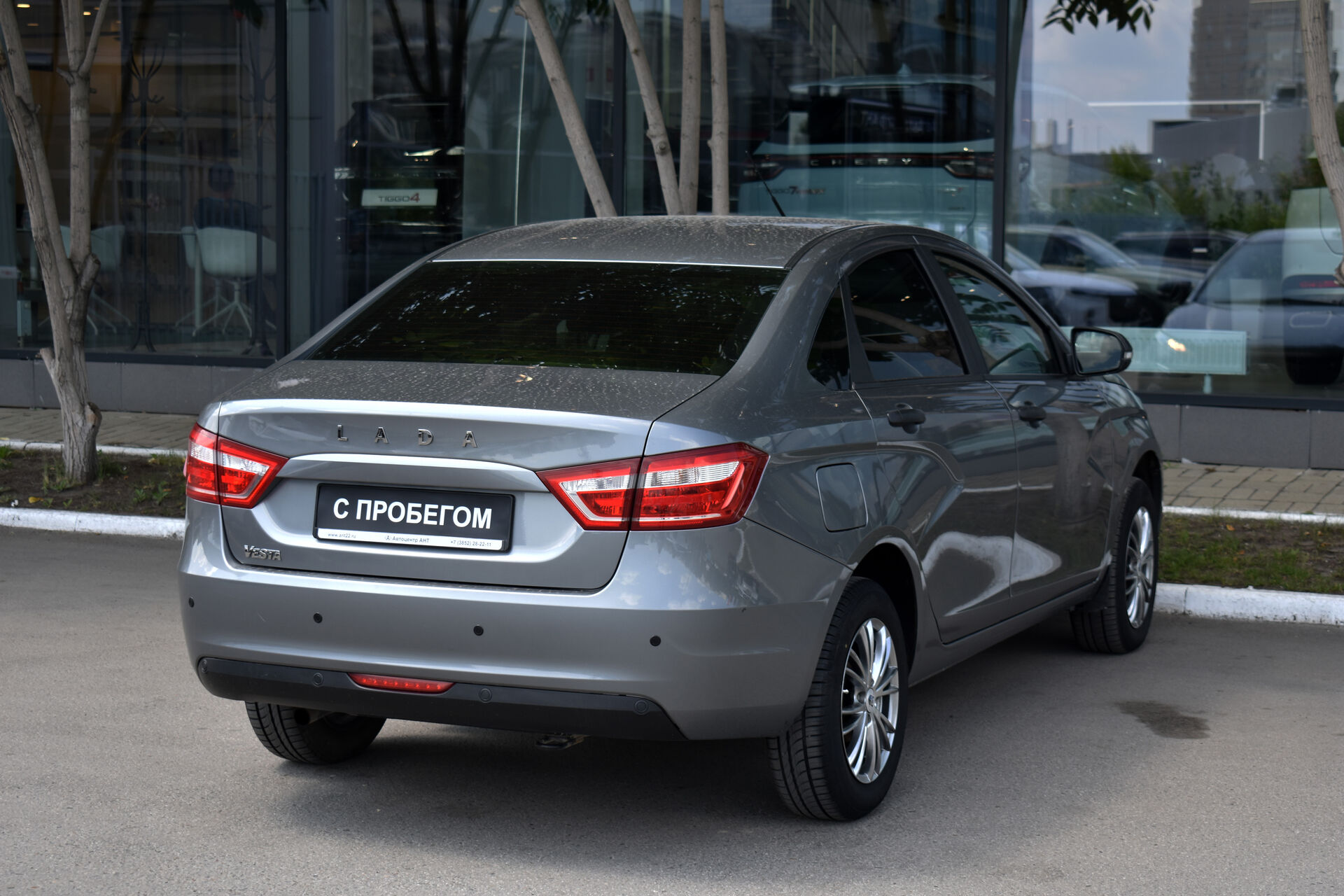Lada (ВАЗ) Vesta, I 1.6 MT (106 л.с.) 2017