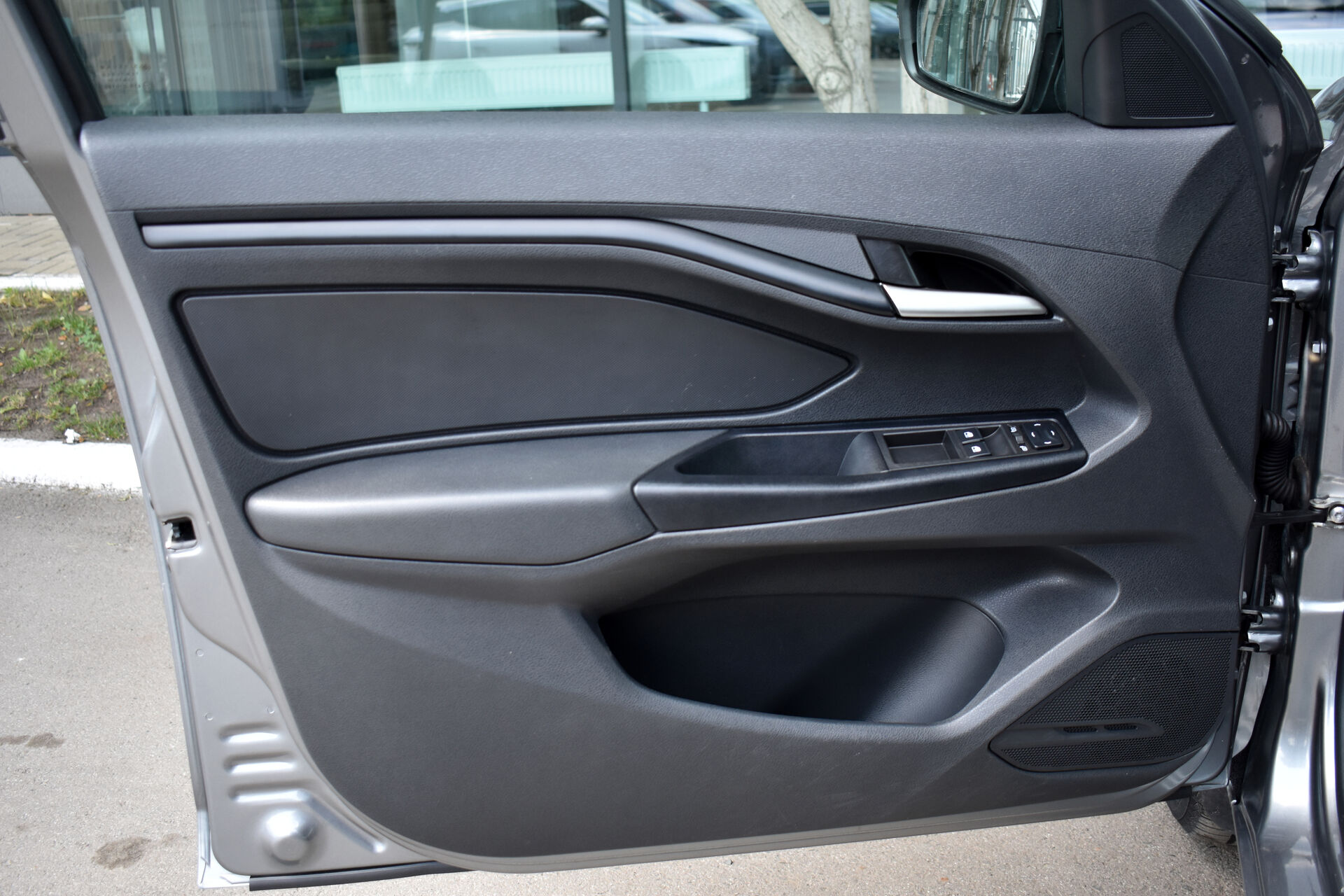 Lada (ВАЗ) Vesta, I 1.6 MT (106 л.с.) 2017