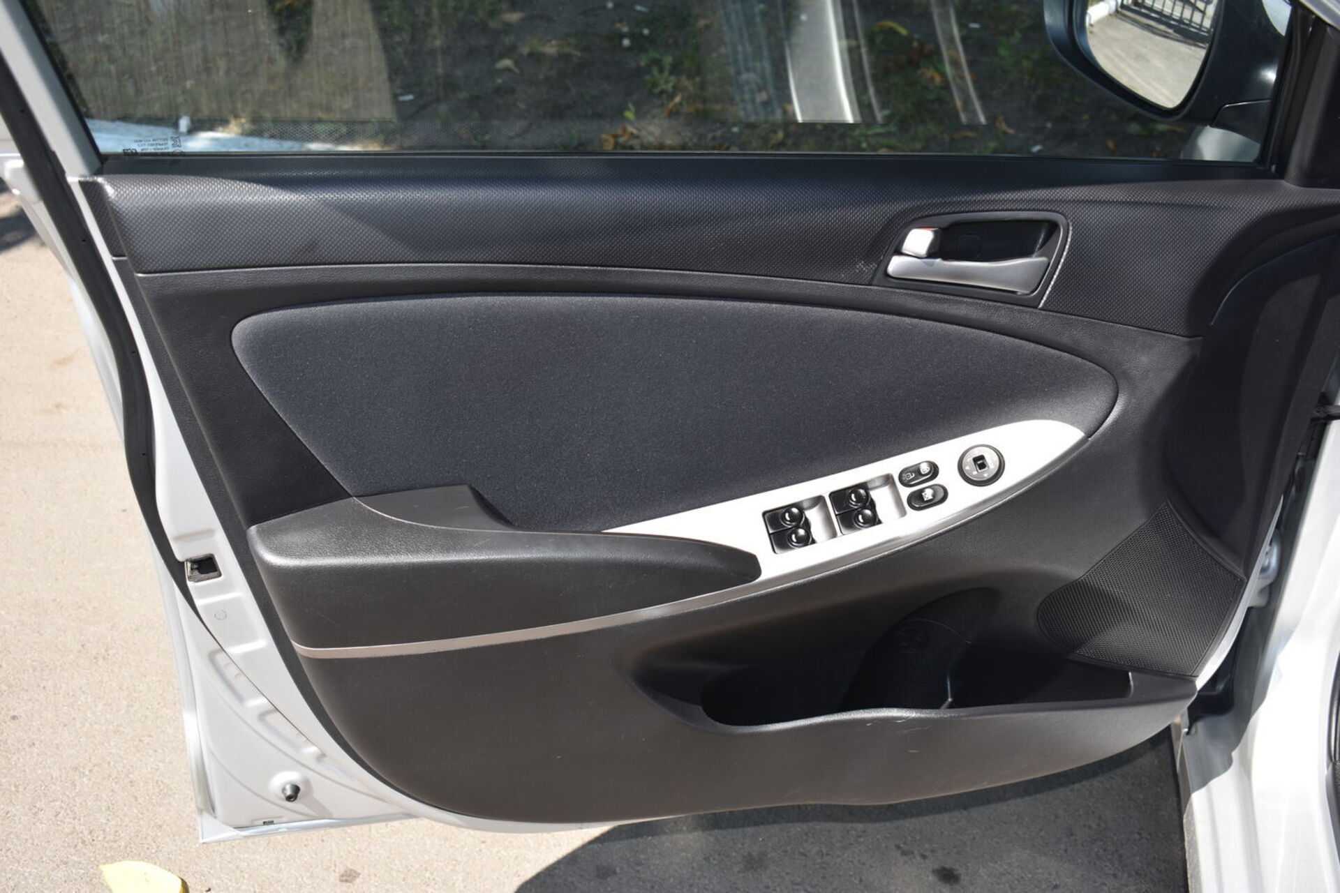 Hyundai Solaris, I Рестайлинг 1.6 AT (123 л.с.) 2016