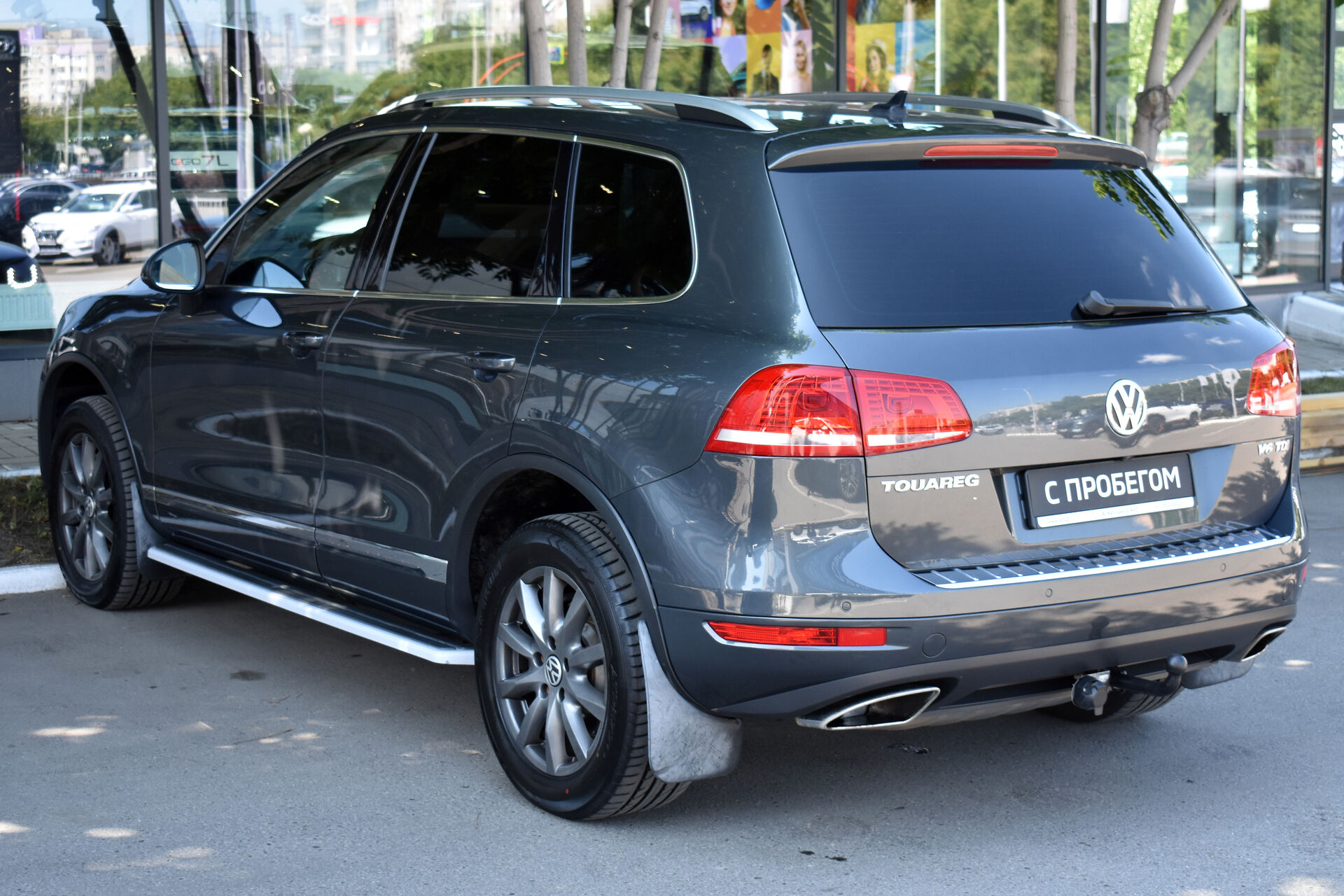 Volkswagen Touareg, II Рестайлинг 3.0d AT (245 л.с.) 4WD 2014