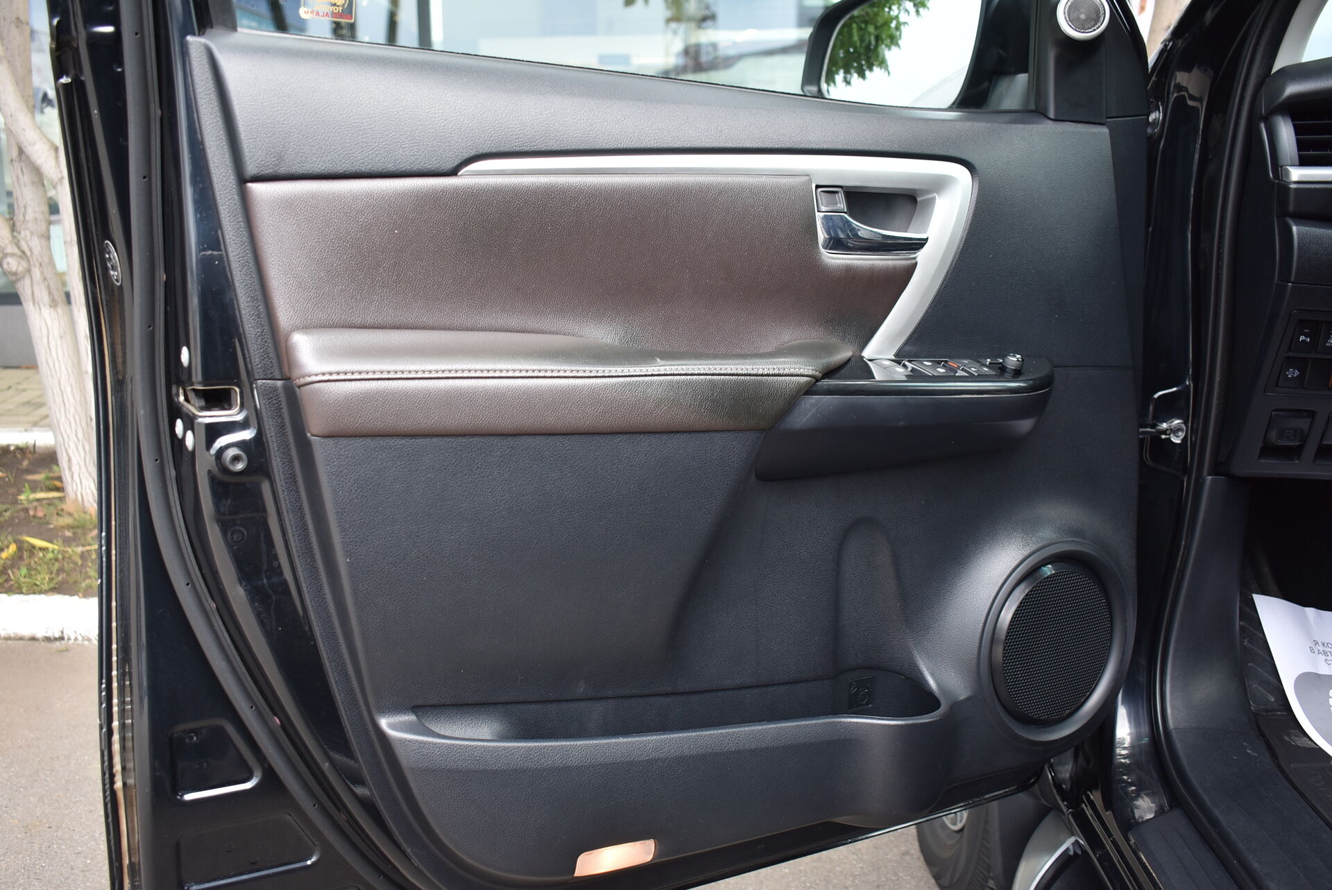 Toyota Fortuner, II 2.8d AT (177 л.с.) 4WD 2019