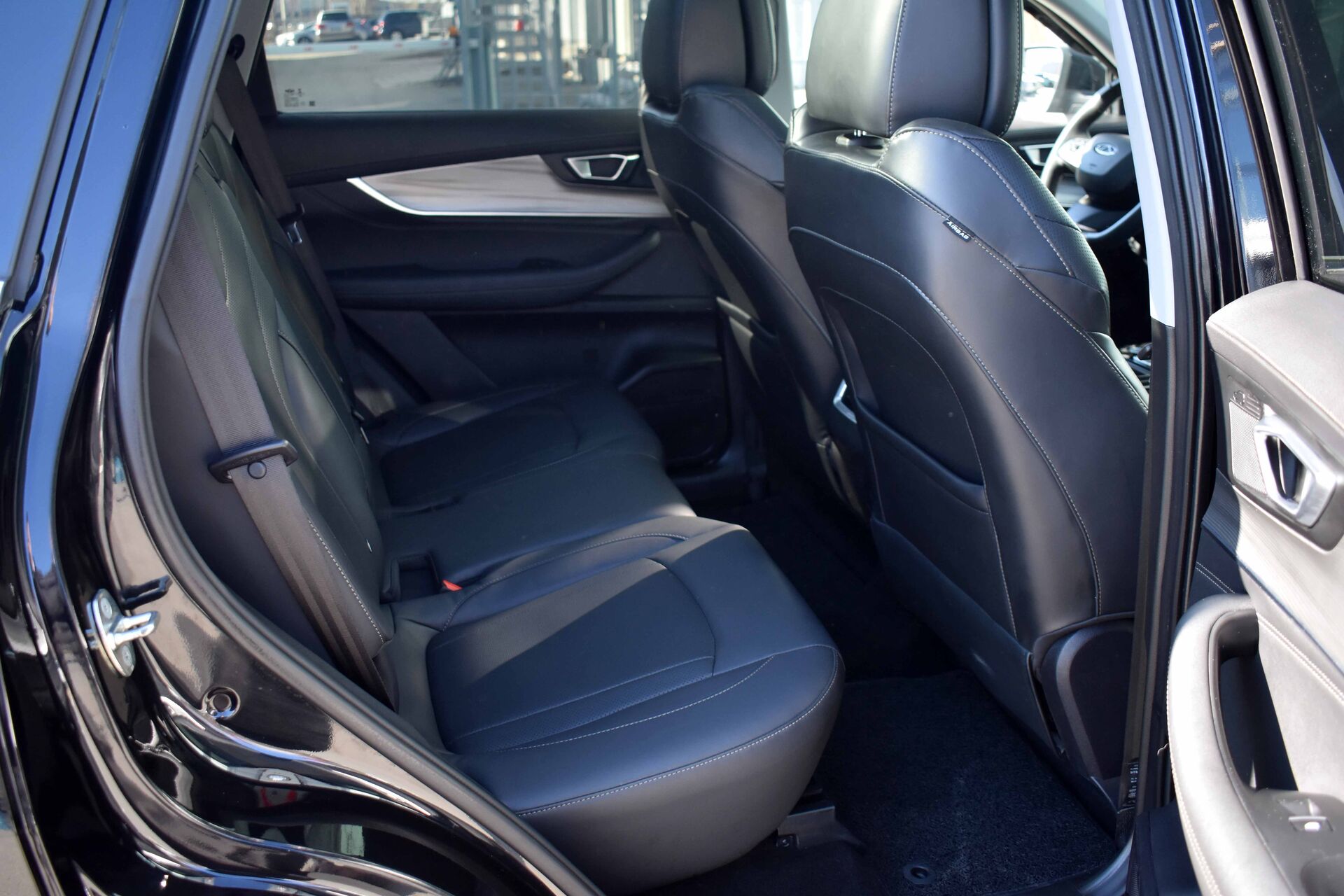Chery Tiggo 8 Pro Max, I 2.0 AMT (197 л.с.) 4WD 2023