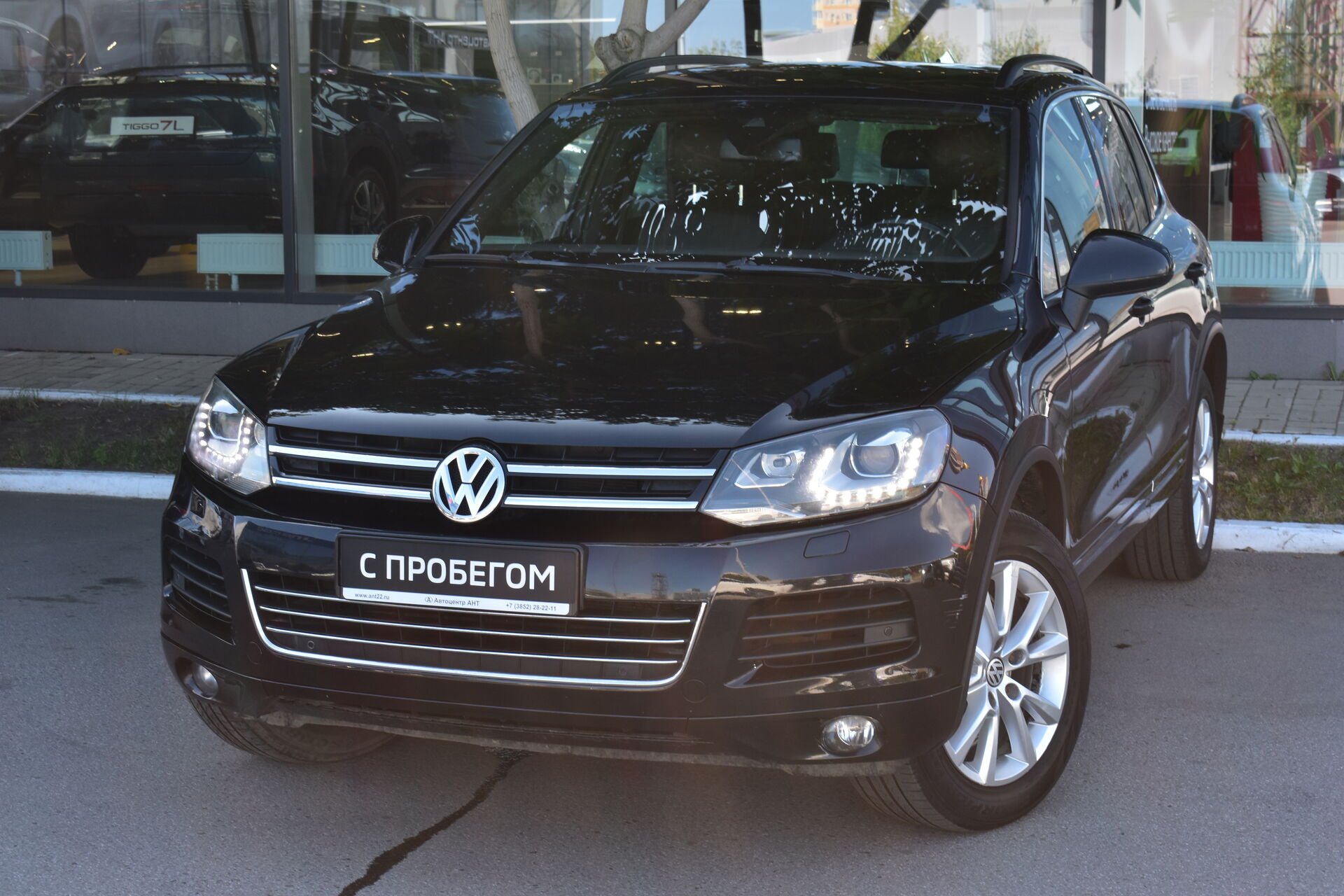 Volkswagen Touareg, II 3.6 AT (249 л.с.) 4WD 2011