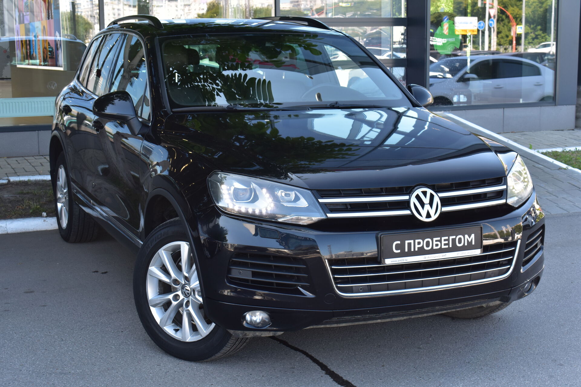 Volkswagen Touareg, II 3.6 AT (249 л.с.) 4WD 2011