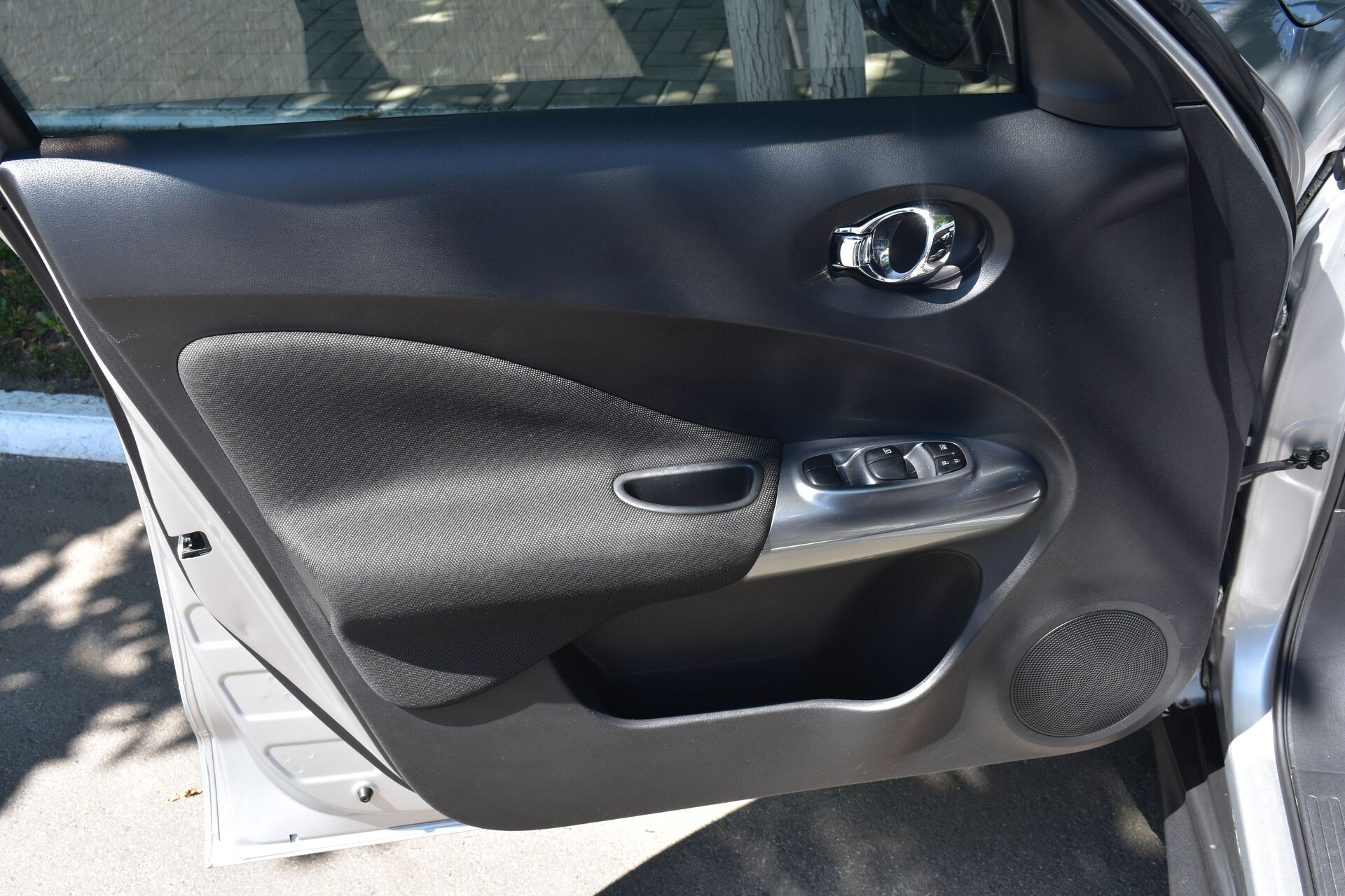 Nissan Juke, I 1.6 CVT (190 л.с.) 4WD 2011