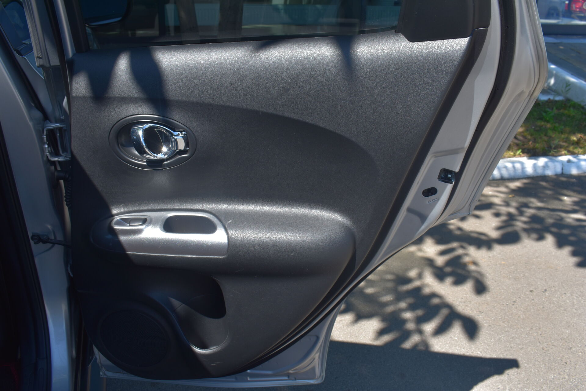 Nissan Juke, I 1.6 CVT (190 л.с.) 4WD 2011