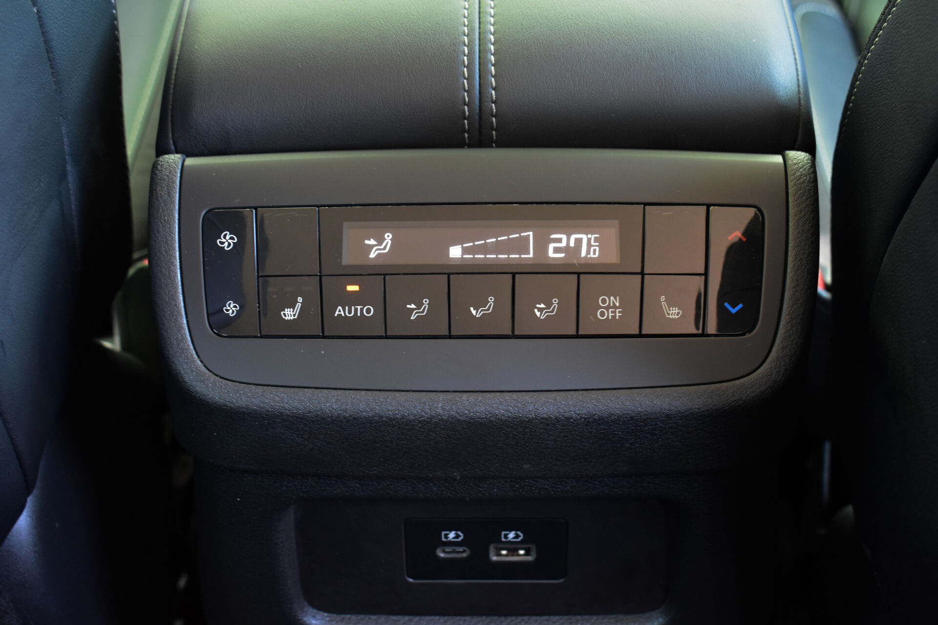 Nissan Pathfinder, V 3.5 AT (275 л.с.) 4WD 2021