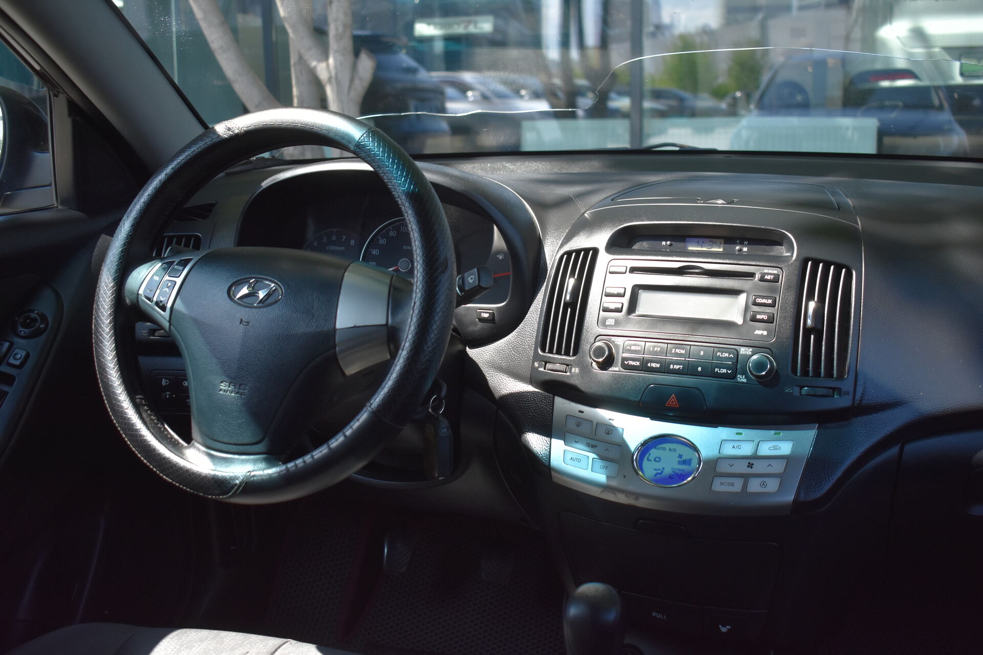 Hyundai Elantra, IV (HD) 1.6 MT (122 л.с.) 2011