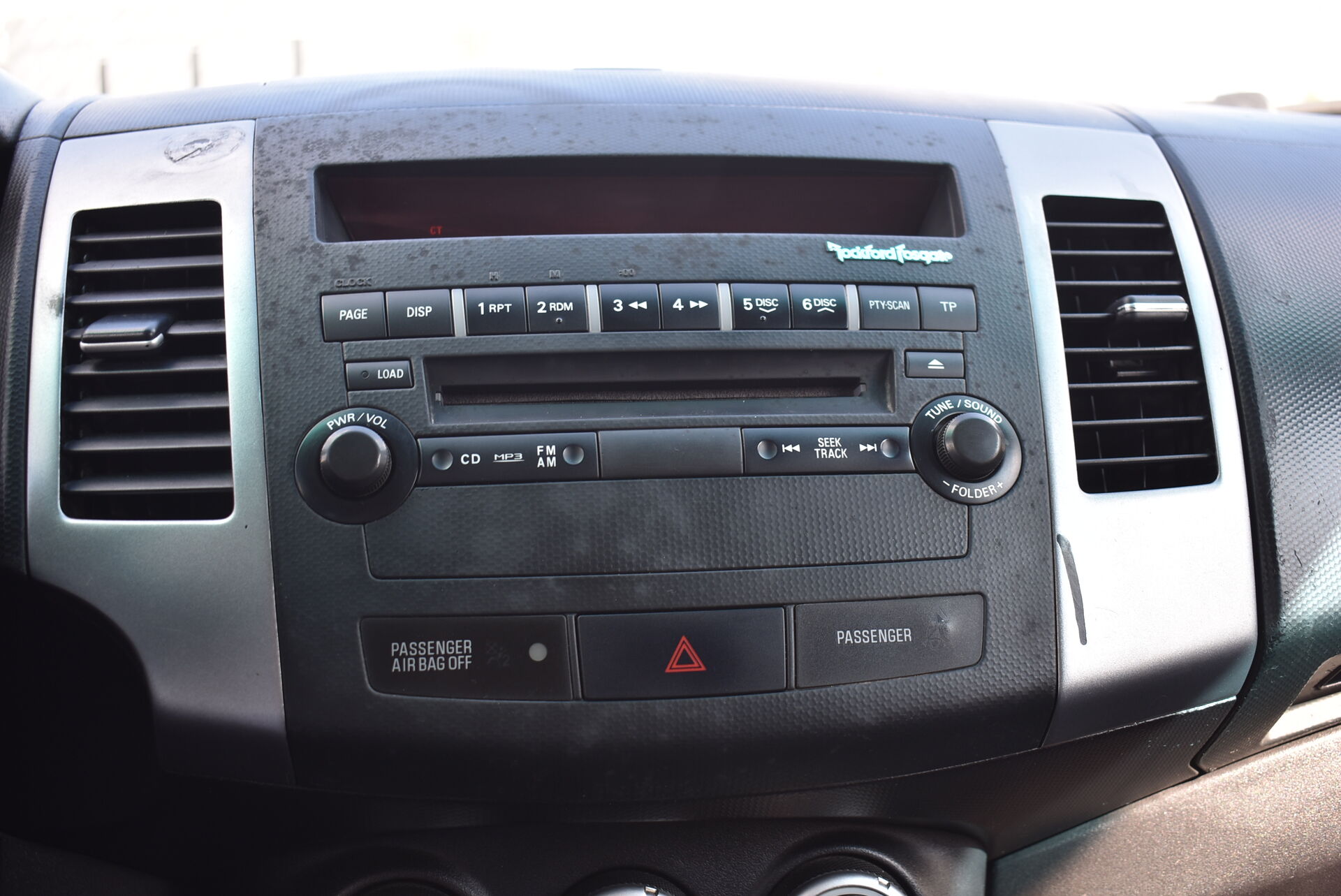 Mitsubishi Outlander, II 2.4 CVT (170 л.с.) 4WD 2007