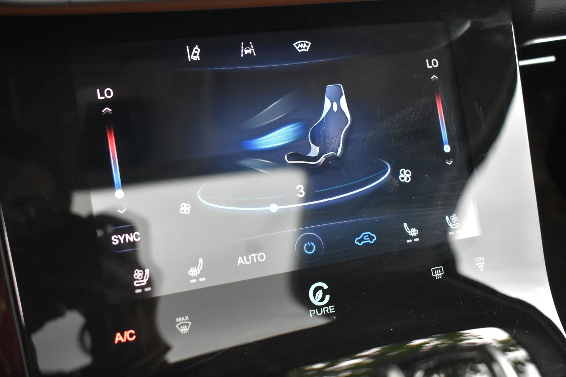 Chery Tiggo 8 Pro Max, I 2.0 AMT (197 л.с.) 4WD 2023