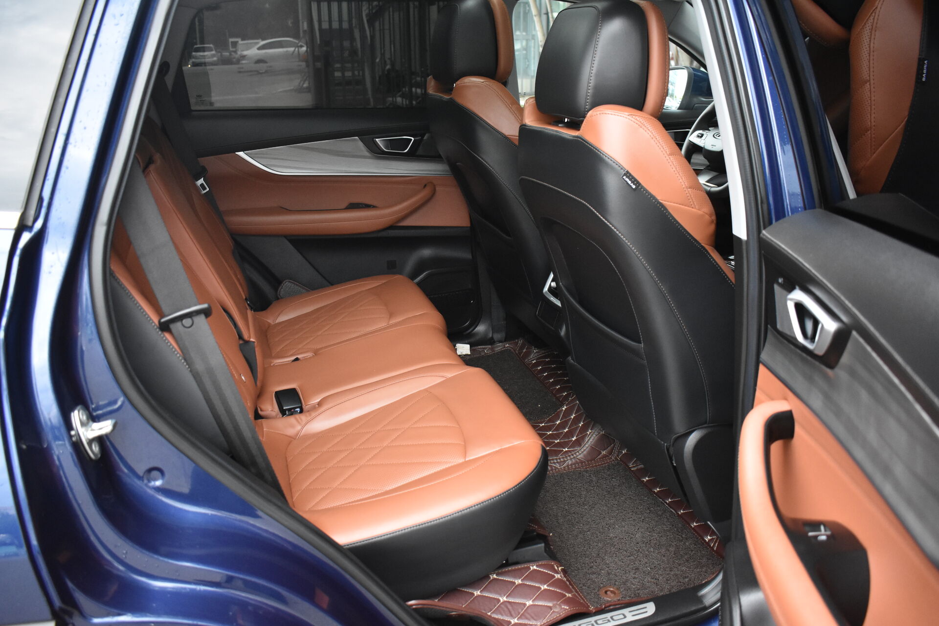 Chery Tiggo 8 Pro Max, I 2.0 AMT (197 л.с.) 4WD 2023