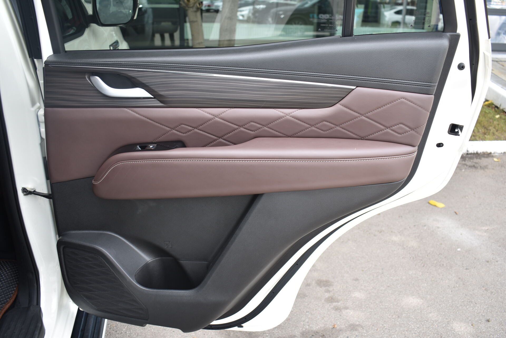 Oting Paladin, I 2.0 AT (218 л.с.) 4WD 2024