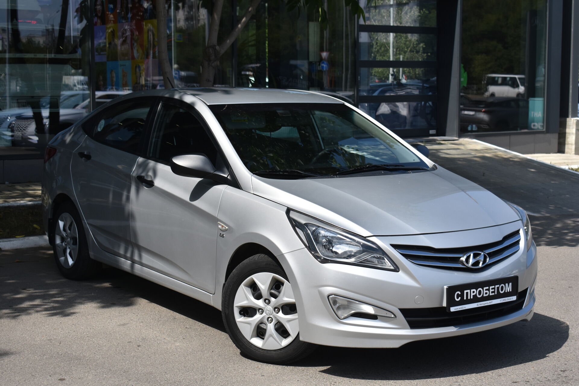 Hyundai Solaris, I Рестайлинг 1.6 AT (123 л.с.) 2014