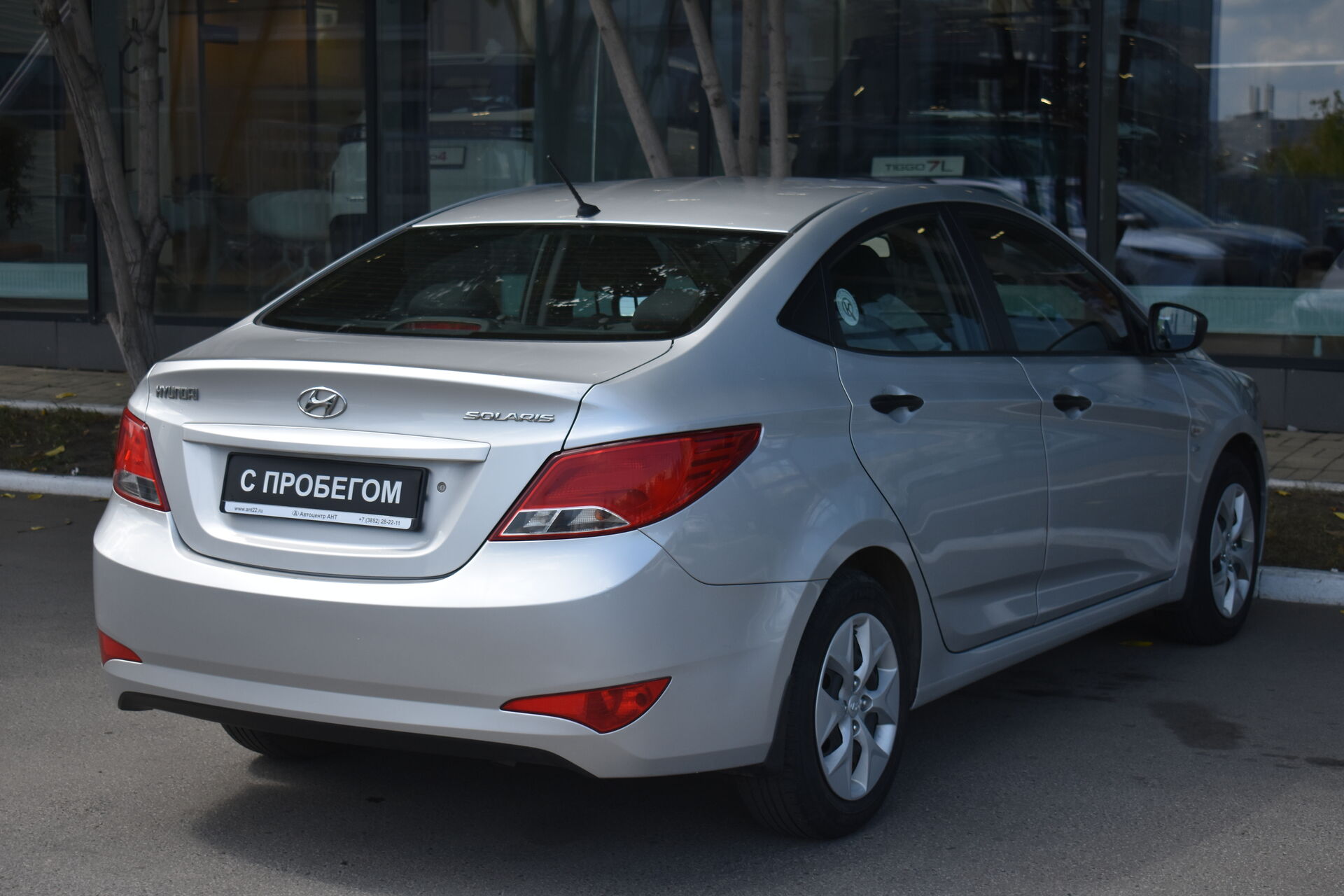 Hyundai Solaris, I Рестайлинг 1.6 AT (123 л.с.) 2014
