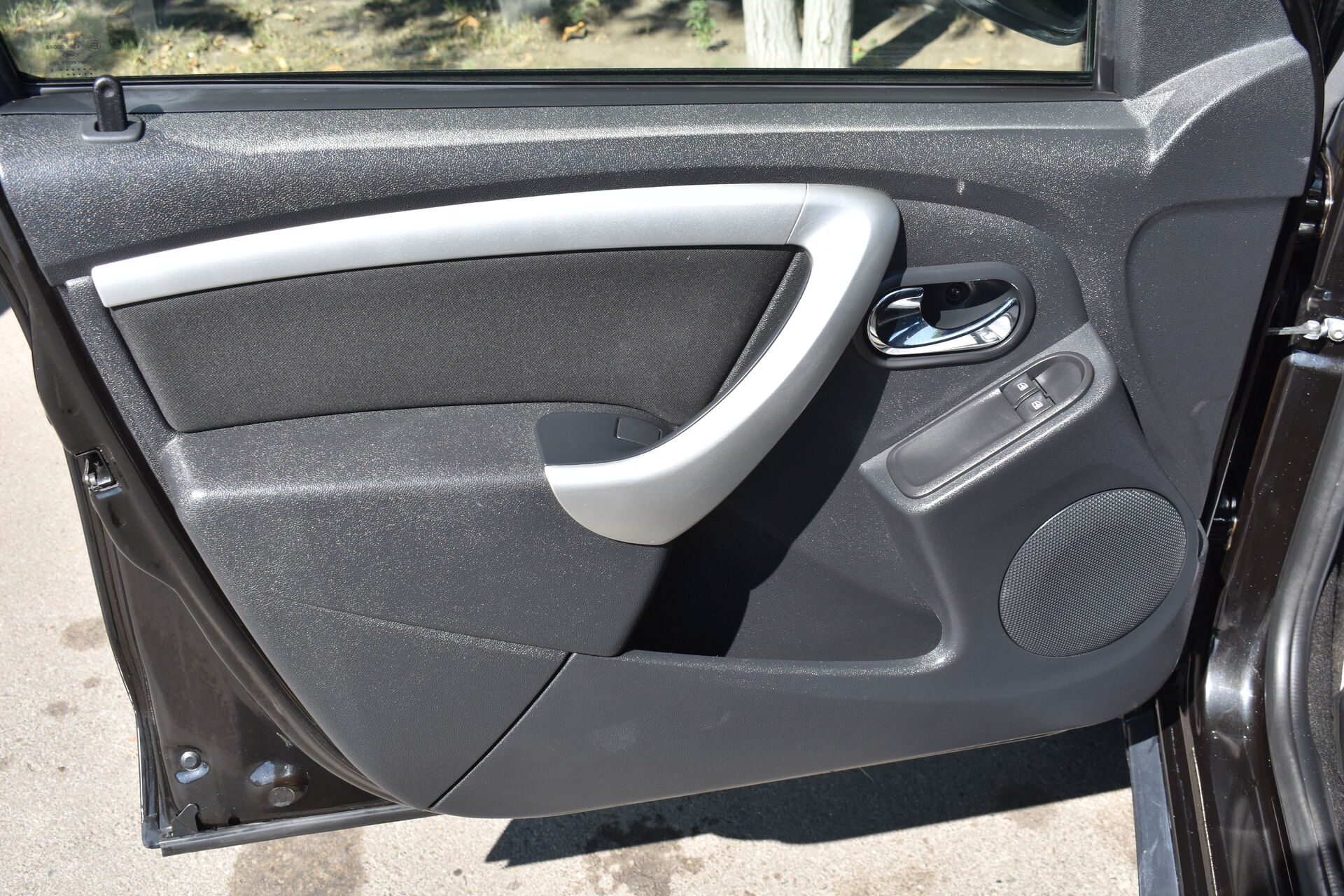 Nissan Terrano, III (D10) 1.6 MT (114 л.с.) 2016